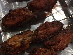 -喝丢一只鞋海鲜烧烤·海肠捞饭(文体街店)