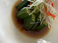 -斯普汇生蚝牛排馆(中骏世界城店)