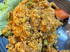 咸蛋黄软壳蟹-大树下海鲜饭店