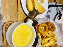 -麦甜创意轻食餐厅(西康路店)