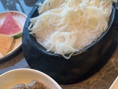 -德天肥牛海鲜火锅(城西银泰店)