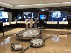 -亨吉利世界名表中心(华润万象城店)