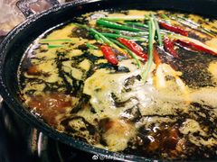 -石灰市毛记烧鸡公(解放碑店)