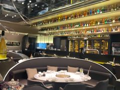 大堂-领鲜天下·焗海鲜·花胶鸡(天目里店)