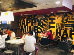 等位区-麦当劳(宾水西道店)