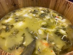 酸菜鱼-满堂春特色餐馆