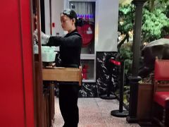 -新白鹿餐厅(百联中环店)