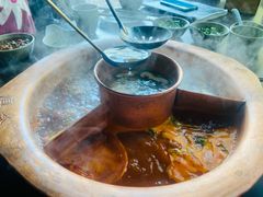 -滇釜火锅·能喝汤的火锅(车公庄店)