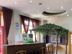 -南磨房食府(燕莎奥特莱斯购物中心店)