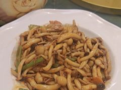-鹤鸣嘉印象饭店(东市场小区店)