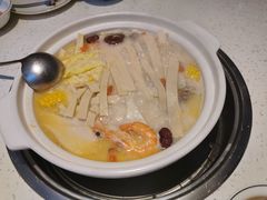 -三人行骨头王火锅(长寿店)