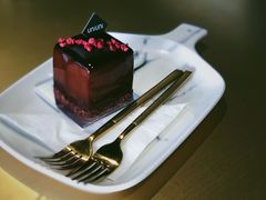 覆盆子黑森林-UNI UNI(环亚凯瑟琳店)