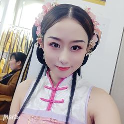 -盘子女人坊古装写真摄影(厦门总店)