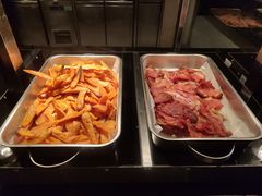 -亚龙湾希尔顿自助餐厅·海鲜·烧烤·沙滩BBQ·现场乐队