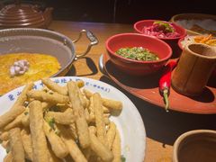 咸蛋黄茄子-吃饭皇帝大土家民族菜(正大广场店)