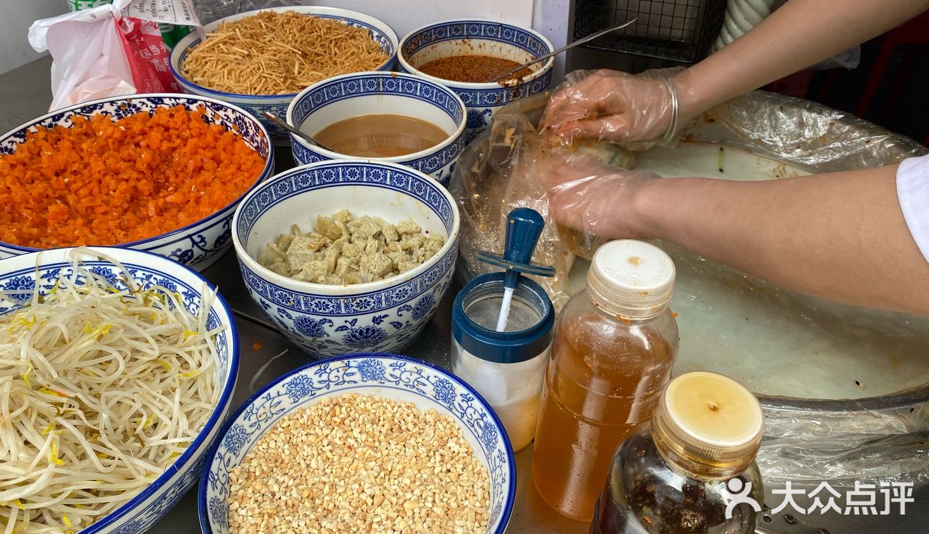 店主哭着说：便宜好吃，你还要怎样？