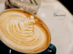 黄金拿铁-PAUL LAFAYET 法式甜品(港汇广场店)