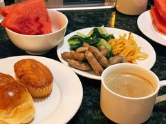 -昆明朗威酒店(昆明站火车站双桥夜市风情街店)