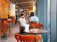 大堂-星巴克(西藏路店)