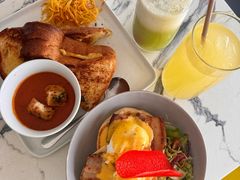 -The Sunny Side Cafe Station 1