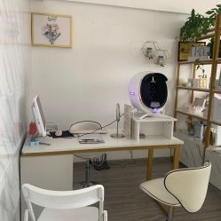 -凡碧诗毛孔收细