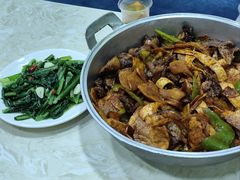 -尕有炕锅烤羊肉