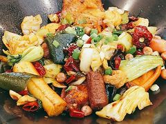 香辣鸡翅麻辣香锅-天府国麻辣香锅(悦荟广场店)