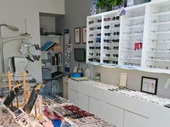 -天空之镜眼镜店蔡司依视路授权店(天通苑店)