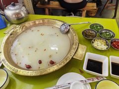 -颜氏双江清水鱼一养身火锅(磁器口店)