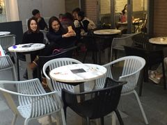 等位区-满记甜品(富华里店)