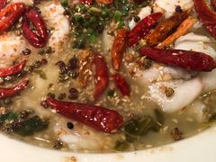 -姚姚酸菜鱼·金戈戈香港豉油鸡(喜荟城联名店)