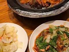 -泉畔人家·老济南经典鲁菜(大明湖店)