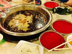 -朱氏胖子烂火锅(洪崖洞店)