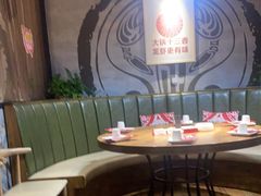 -叶派龙虾•招牌香辣蟹·海鲜(中海国际店)