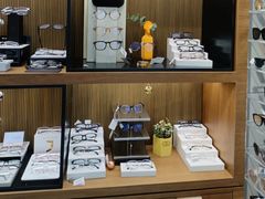-一代眼镜·蔡司配镜(浦东大拇指广场店)