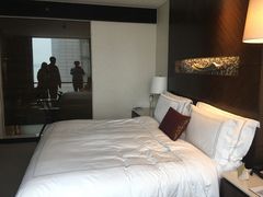 -青岛海尔洲际酒店