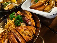 肉肠拼盘配酸菜和土豆泥-宝莱纳餐厅(滨江店)