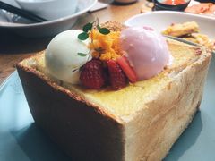 十年纪念版面包诱惑-蜜桃餐厅·伴山(湖滨商业街店)