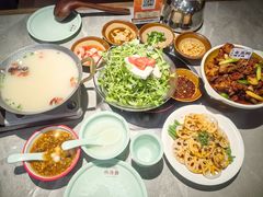青岩玫瑰酿汤团-黔渔翁豆花渎鱼(喷水池店)