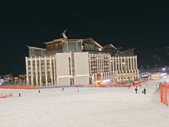 -翠云山银河滑雪场