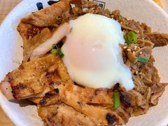 大碗过瘾双拼-熊吞·大碗丼烧肉饭(西市场嘉华店)