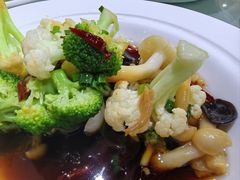 -品味居·首店·大连鲜活海鲜大连菜(东港店)