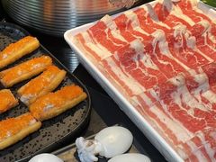 -鲜入唯煮·港式海鲜牛肉火锅(金宝街店)