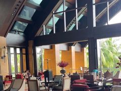 -三亚湾海居铂尔曼度假酒店