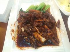 -庞大滦州国际大酒店