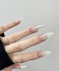 -IDO美甲美睫