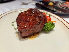 -马克西姆俄罗斯餐厅(通亚街店)