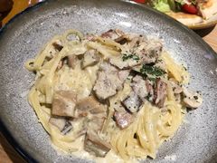 -HELLO 27 意面·沙拉·帕尼尼