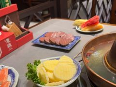 -东镇老火锅(胶州宝龙店)