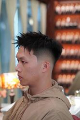 -尤司男士国潮理发馆